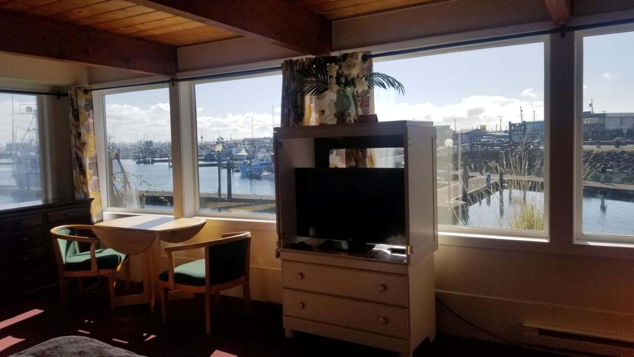 Islander Westport Hotel ภายนอก รูปภาพ